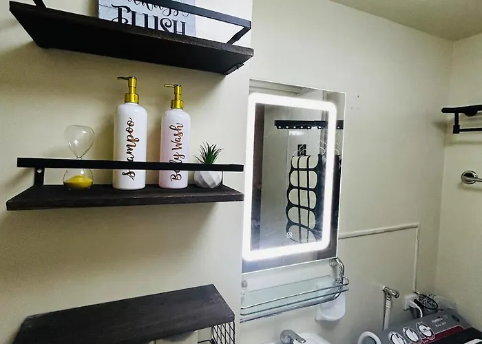 Aparthotel Near Airport Naia Mall Fast Wifi Kitchenette Rouzelea Nest *