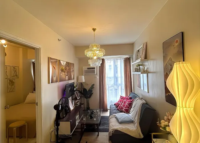Near Airport Naia Mall Fast Wifi Kitchenette Rouzelea Nest Manila