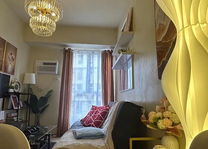 Near Airport Naia Mall Fast Wifi Kitchenette Rouzelea Nest Aparthotel *